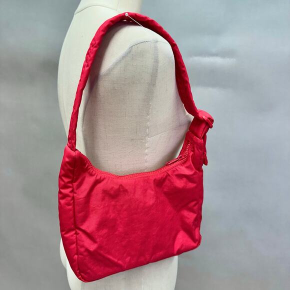 Baggu Mini Nylon Shoulder Bag Candy Apple Red Monochromatic Red Zipper - Picture 7 of 16